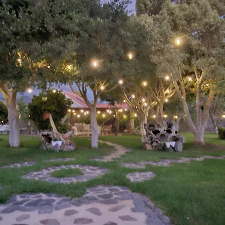 Private Luxury With Jacuzzi, Beach Bar, Pool * Адехе