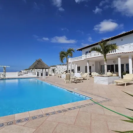 Private Luxury With Jacuzzi, Beach Bar, Pool Вилла *