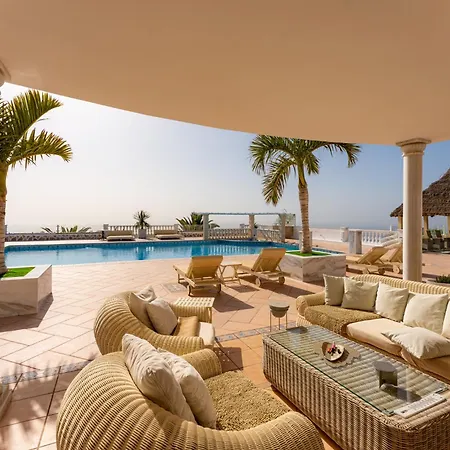 Private Luxury With Jacuzzi, Beach Bar, Pool *